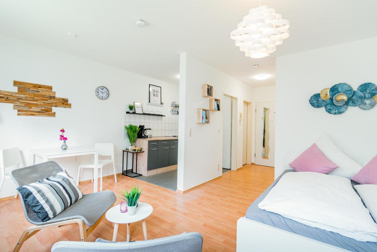 Helles Apartment In Top-Lage Mit Parkplatz Magdeburg Exterior photo